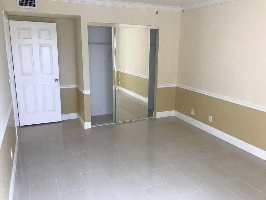 For Rent: $2,850 (3 beds, 2 baths, 1740 Square Feet)