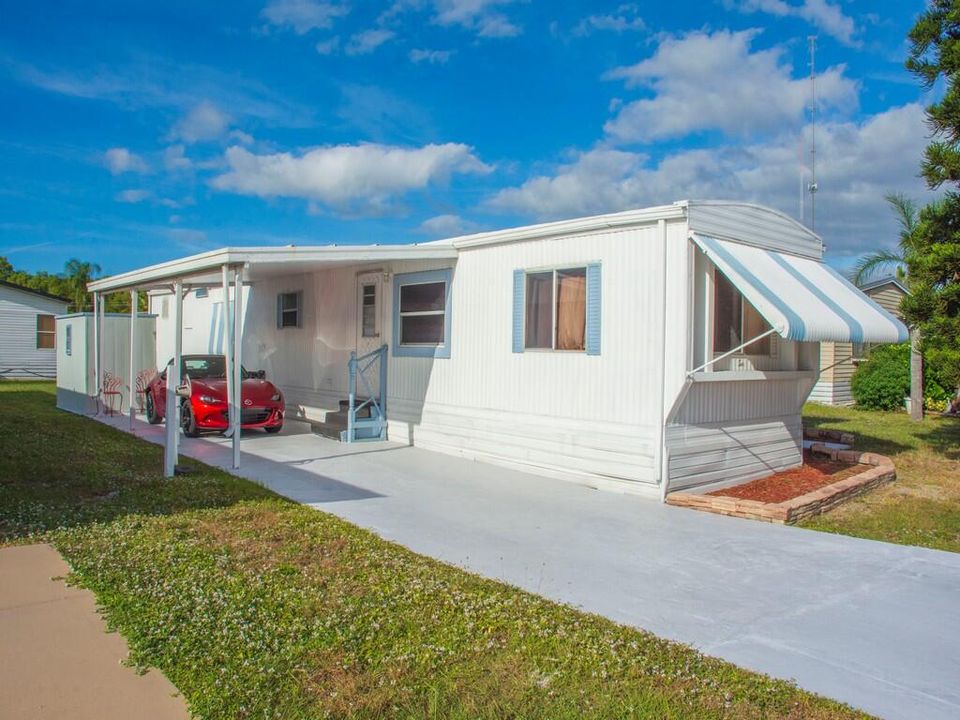 For Sale: $30,000 (3 beds, 2 baths, 864 Square Feet)