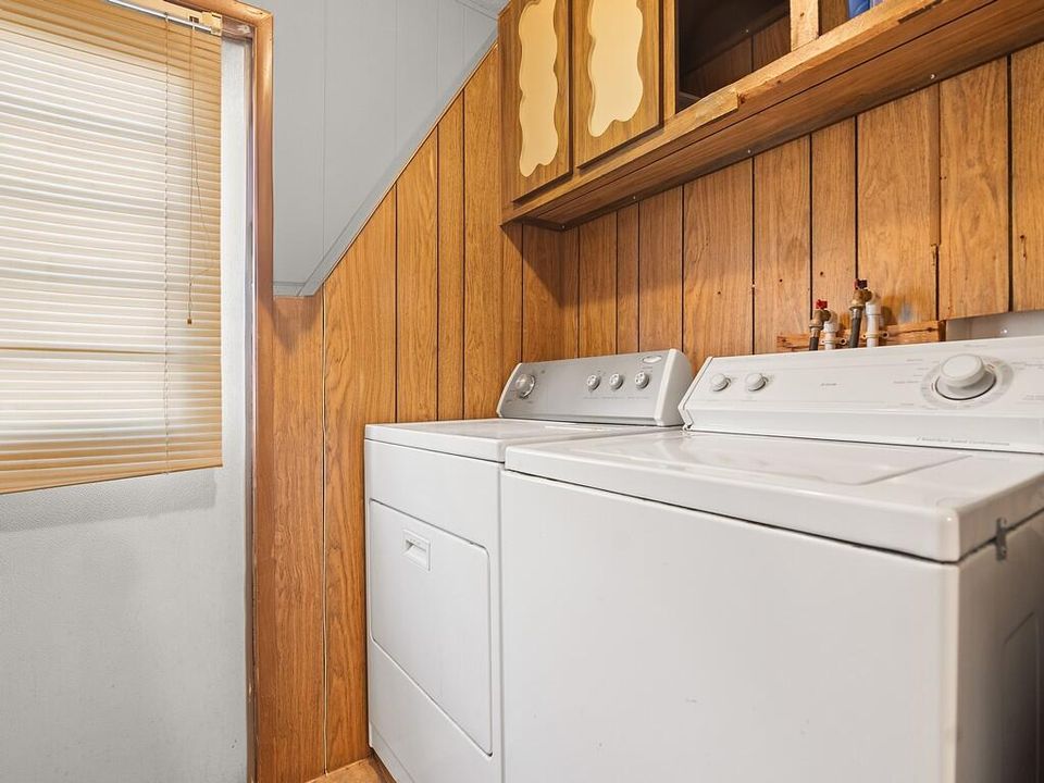 For Sale: $30,000 (3 beds, 2 baths, 864 Square Feet)