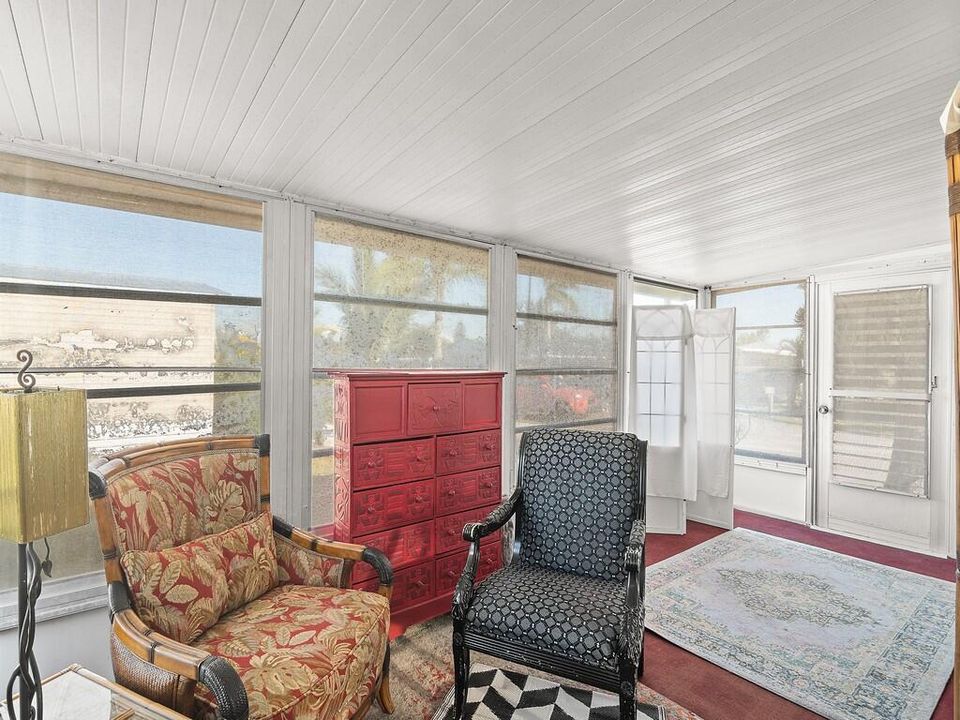 For Sale: $30,000 (3 beds, 2 baths, 864 Square Feet)