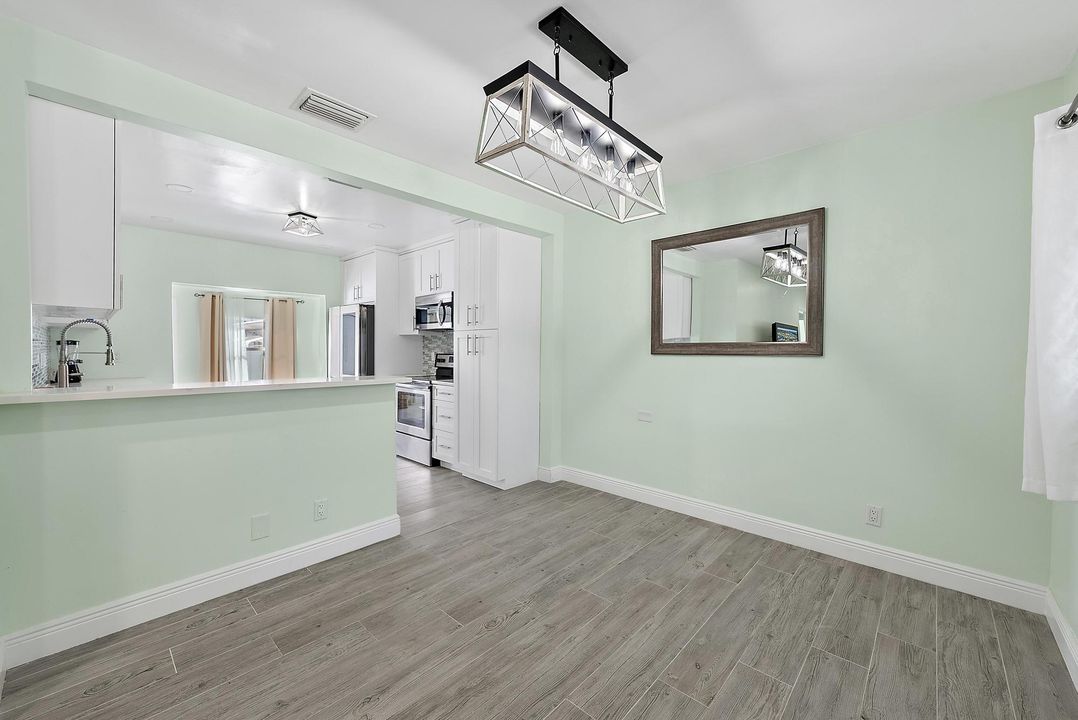 En Renta: $3,600 (4 camas, 2 baños, 1711 Pies cuadrados)