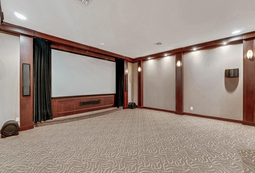 For Sale: $2,400,000 (4 beds, 4 baths, 5155 Square Feet)