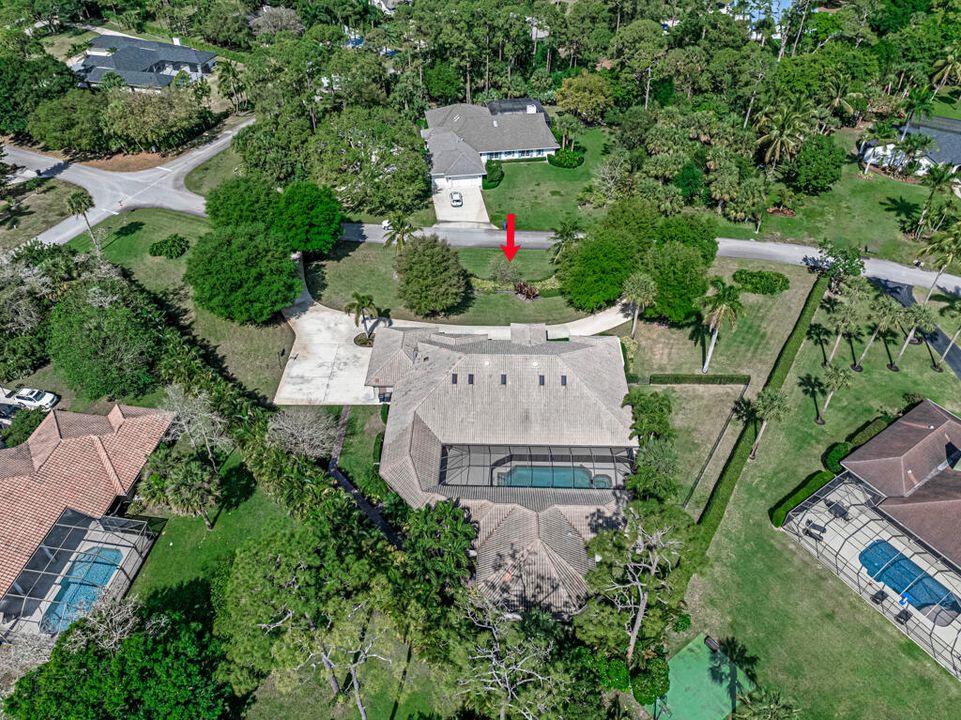 For Sale: $2,400,000 (4 beds, 4 baths, 5155 Square Feet)