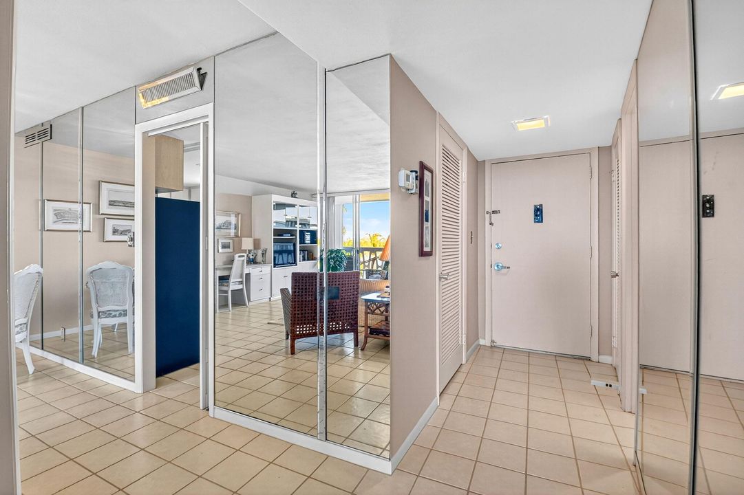 В аренду: $3,750 (1 спален, 1 ванн, 788 Квадратных фут)