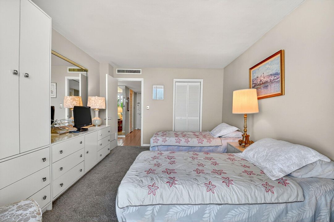 В аренду: $3,750 (1 спален, 1 ванн, 788 Квадратных фут)