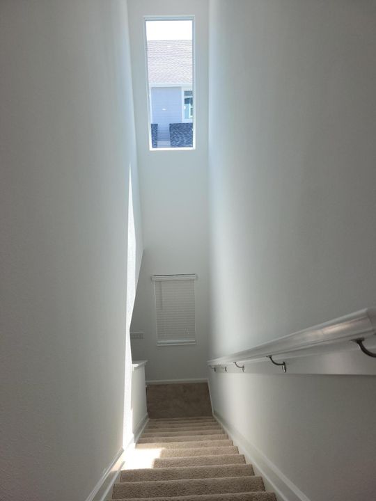 For Rent: $2,850 (3 beds, 2 baths, 1540 Square Feet)