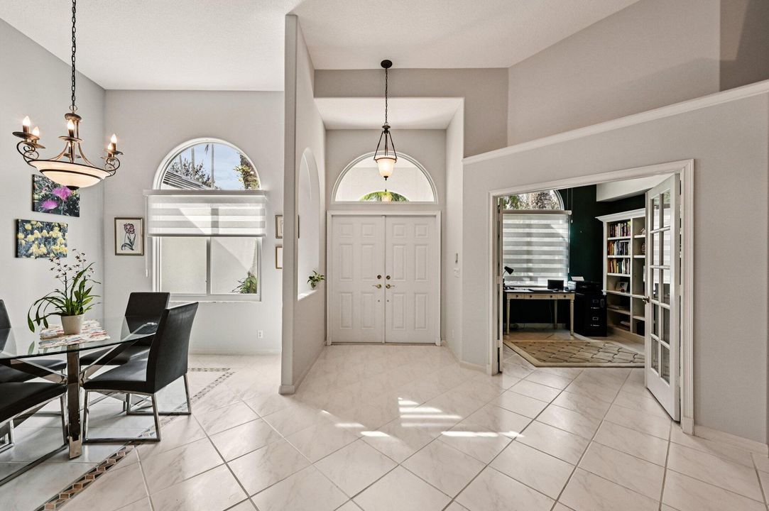 For Sale: $849,888 (4 beds, 2 baths, 1957 Square Feet)