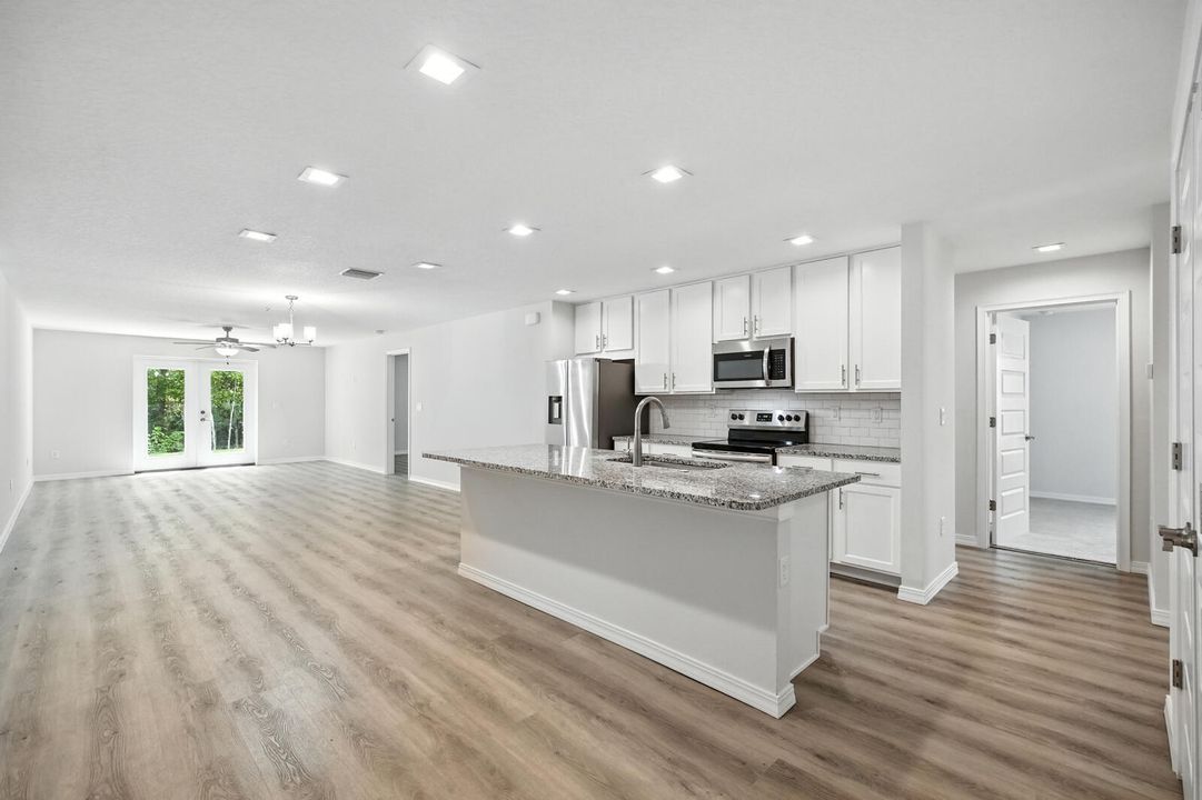 For Sale: $549,000 (0 beds, 0 baths, 3255 Square Feet)