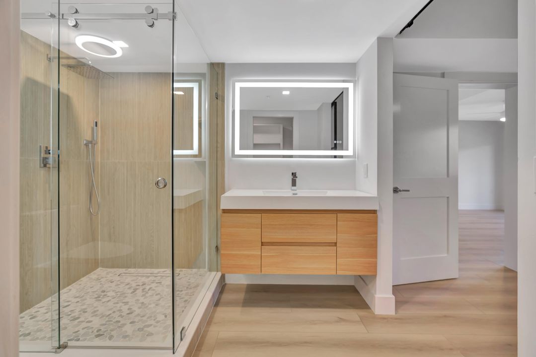 В аренду: $5,000 (2 спален, 2 ванн, 1385 Квадратных фут)