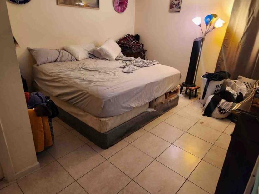 For Sale: $149,800 (2 beds, 2 baths, 1150 Square Feet)