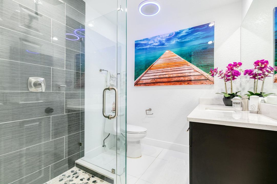 For Sale: $2,200,023 (5 beds, 4 baths, 2189 Square Feet)