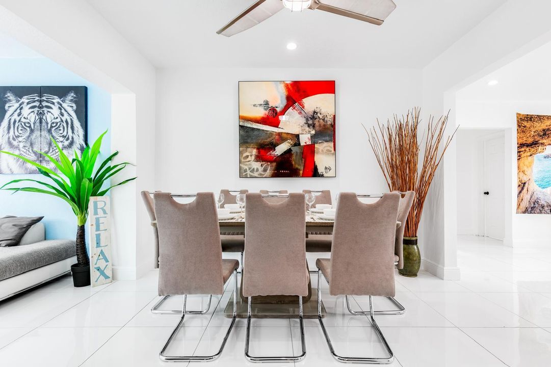 For Sale: $2,200,023 (5 beds, 4 baths, 2189 Square Feet)