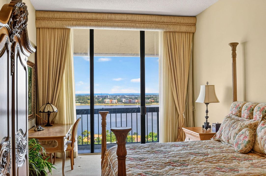 Activo con contrato: $949,000 (3 camas, 2 baños, 2600 Pies cuadrados)