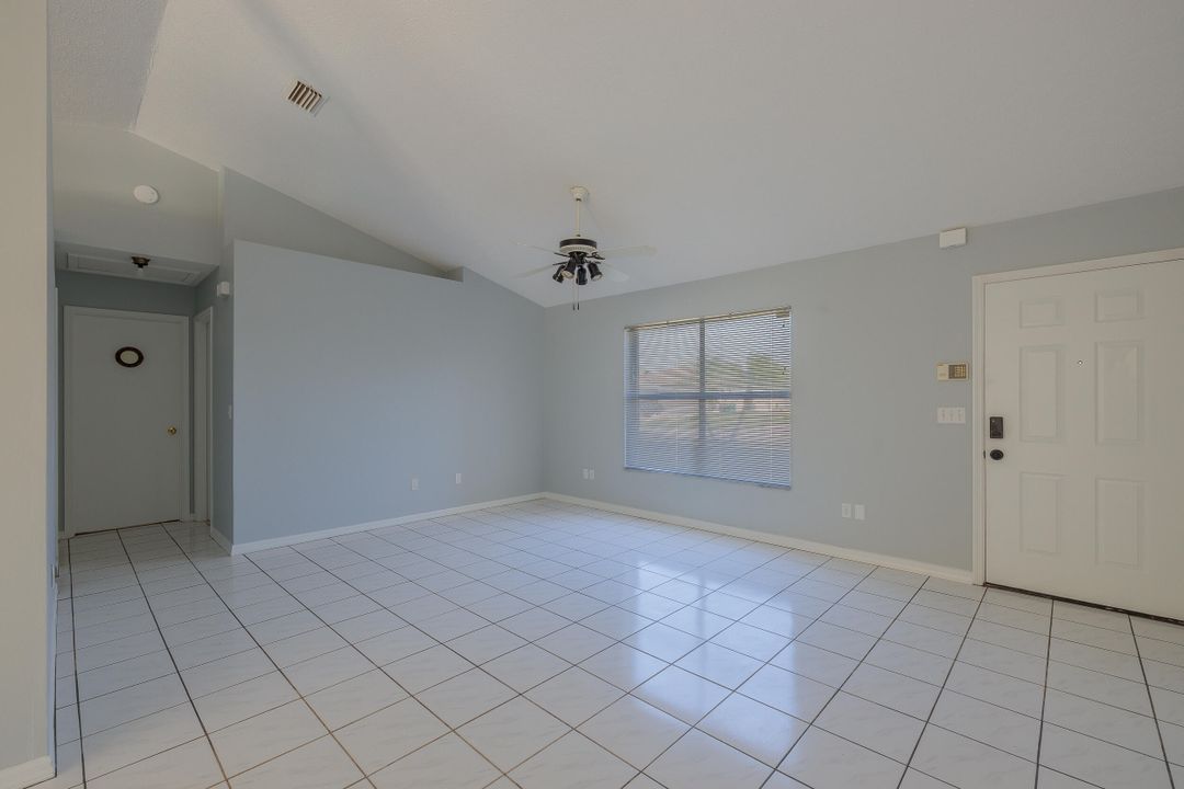 待售: $390,000 (3 贝兹, 2 浴室, 1404 平方英尺)