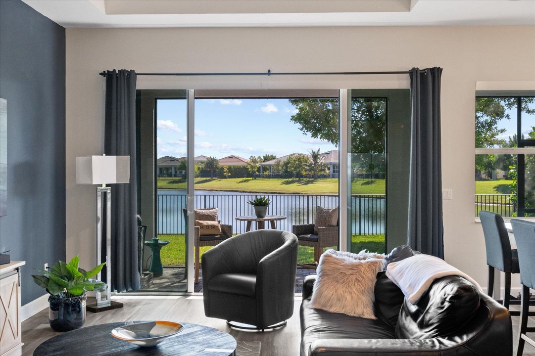 For Sale: $659,000 (3 beds, 2 baths, 2317 Square Feet)