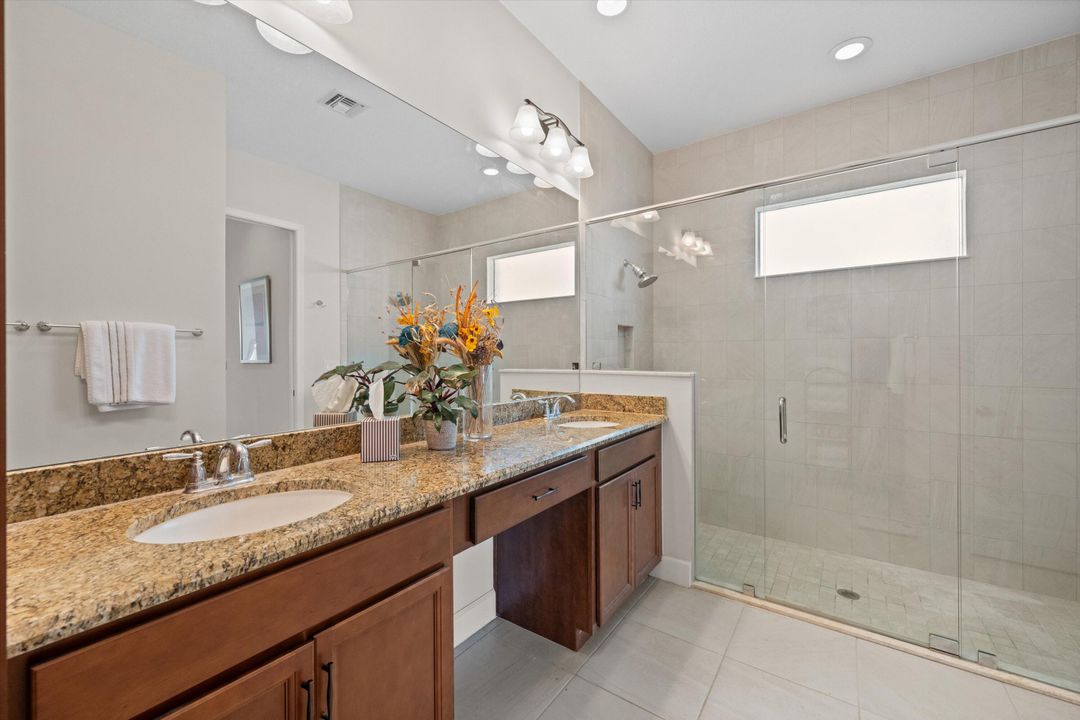 For Sale: $659,000 (3 beds, 2 baths, 2317 Square Feet)