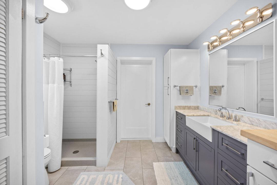 Active With Contract: $624,900 (3 beds, 2 baths, 1496 Square Feet)