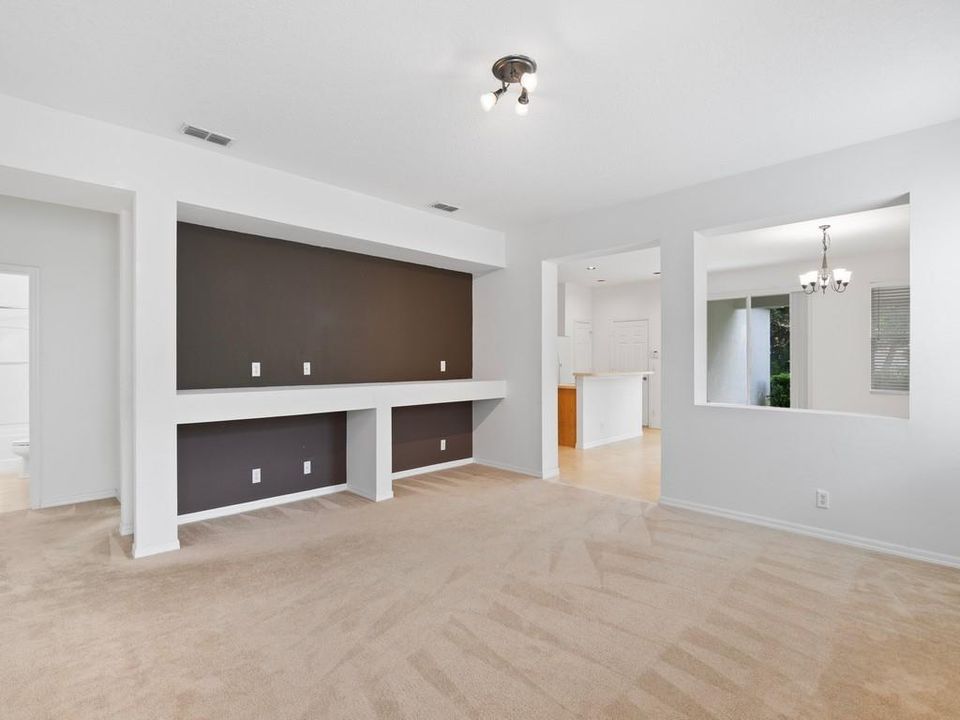 待售: $339,999 (3 贝兹, 2 浴室, 1622 平方英尺)