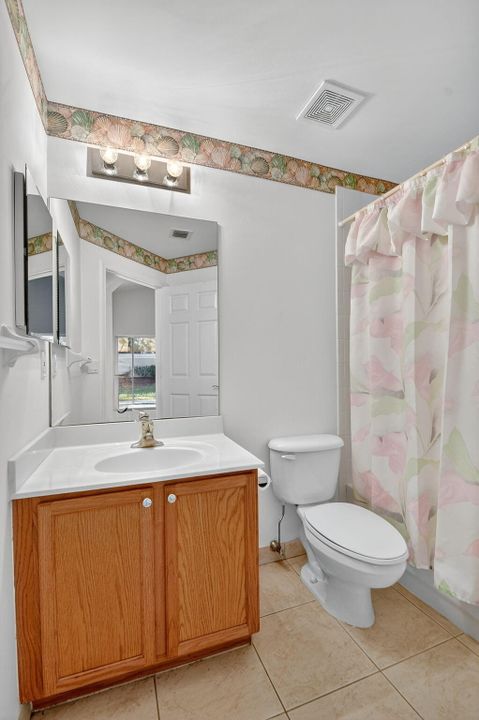 На продажу: $370,000 (3 спален, 2 ванн, 1600 Квадратных фут)