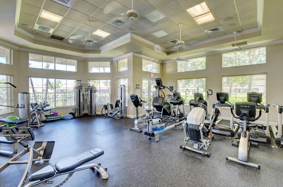 На продажу: $370,000 (3 спален, 2 ванн, 1600 Квадратных фут)