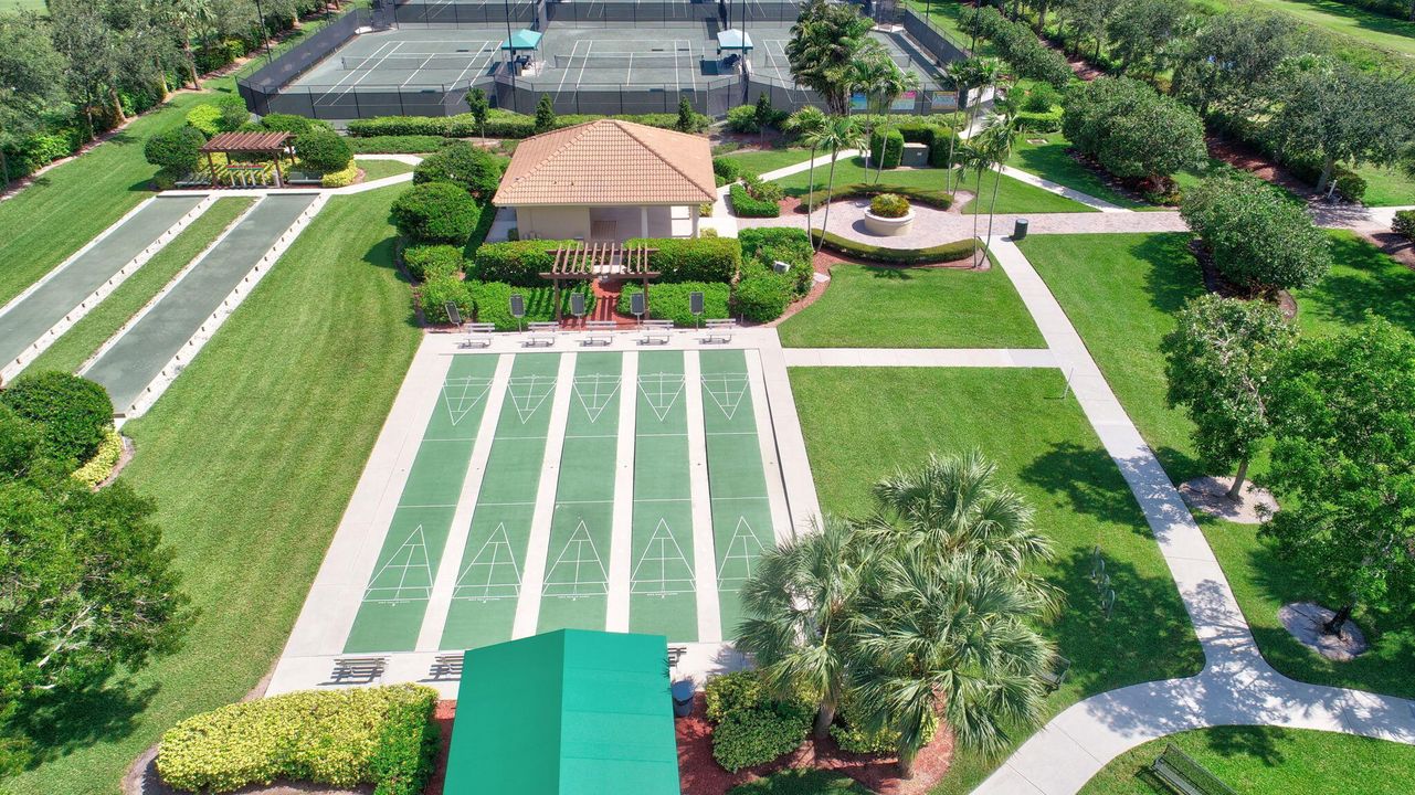 На продажу: $370,000 (3 спален, 2 ванн, 1600 Квадратных фут)