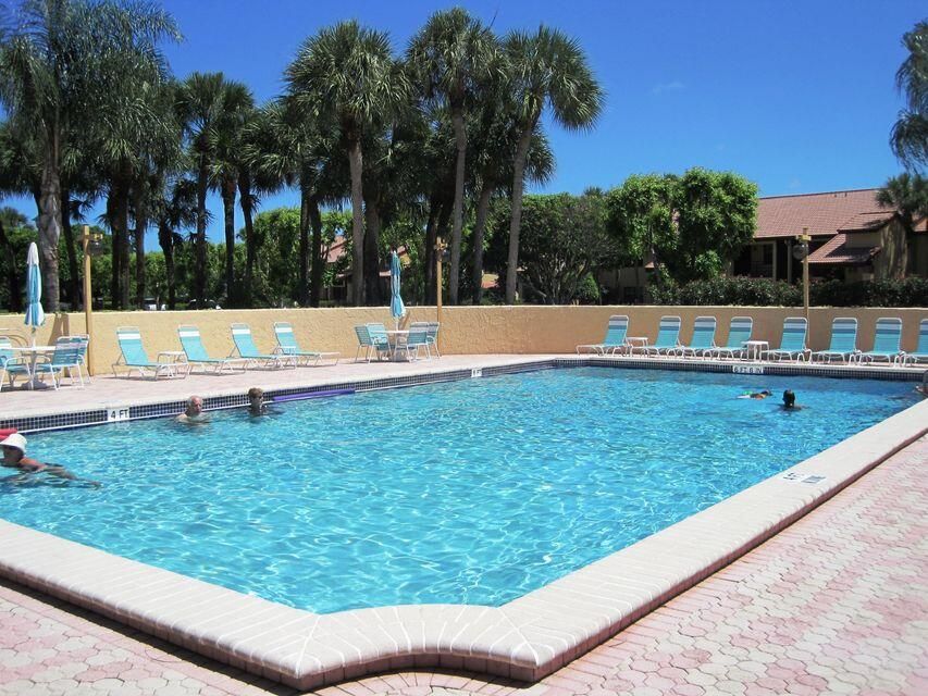 出租: $3,500 (3 贝兹, 2 浴室, 1800 平方英尺)