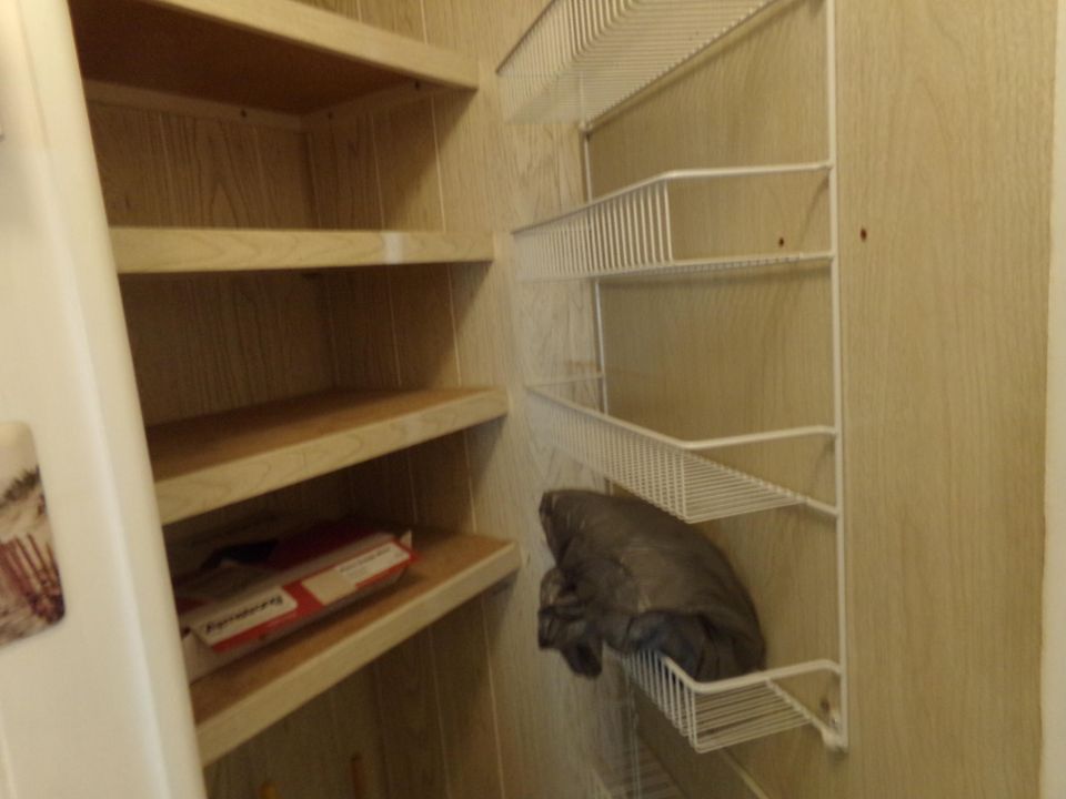 For Sale: $124,000 (2 beds, 2 baths, 960 Square Feet)