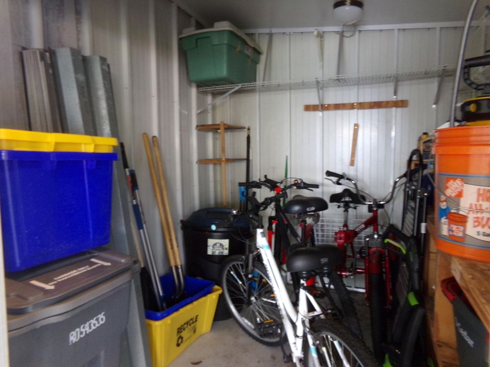 For Sale: $124,000 (2 beds, 2 baths, 960 Square Feet)