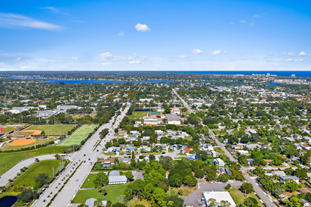 Activo con contrato: $587,000 (3 camas, 2 baños, 1682 Pies cuadrados)