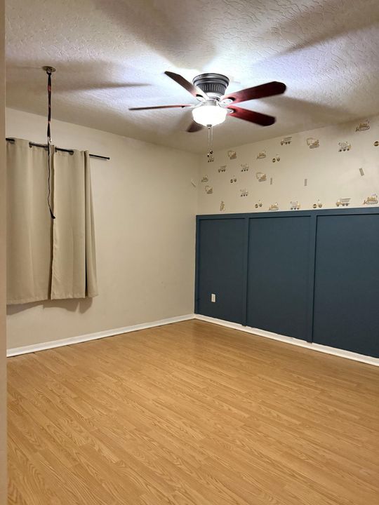 For Rent: $2,200 (3 beds, 2 baths, 1390 Square Feet)