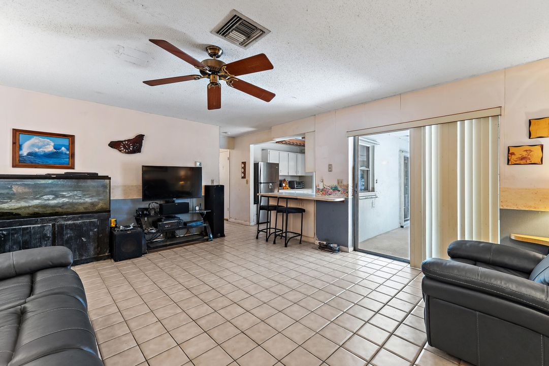 Activo con contrato: $587,000 (3 camas, 2 baños, 1682 Pies cuadrados)