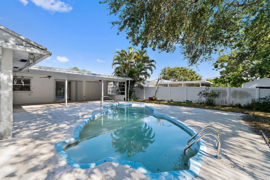 Activo con contrato: $587,000 (3 camas, 2 baños, 1682 Pies cuadrados)