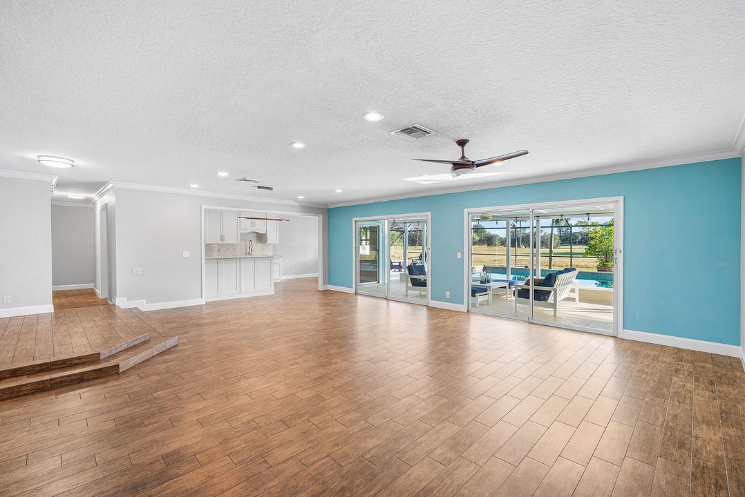 Active With Contract: $719,000 (3 beds, 2 baths, 2034 Square Feet)