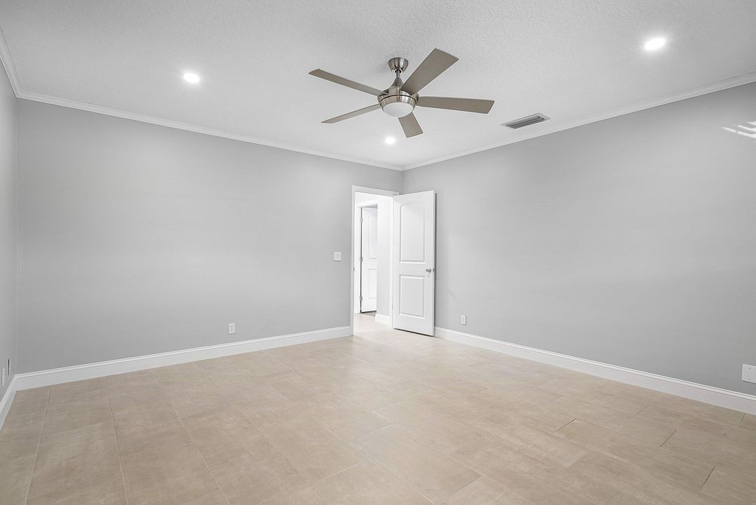 Active With Contract: $719,000 (3 beds, 2 baths, 2034 Square Feet)