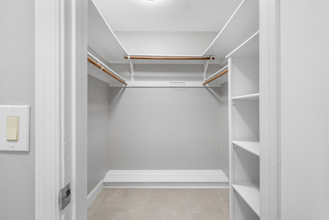 Active With Contract: $719,000 (3 beds, 2 baths, 2034 Square Feet)