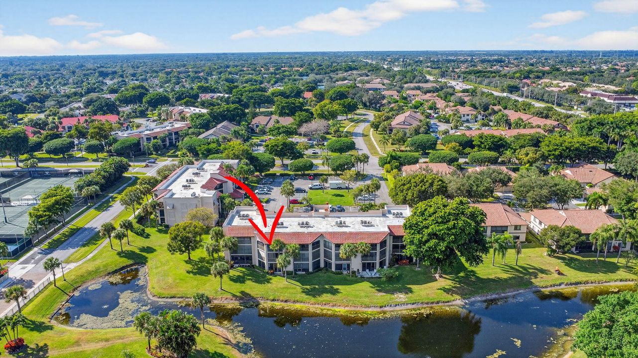 待售: $289,000 (2 贝兹, 2 浴室, 1160 平方英尺)