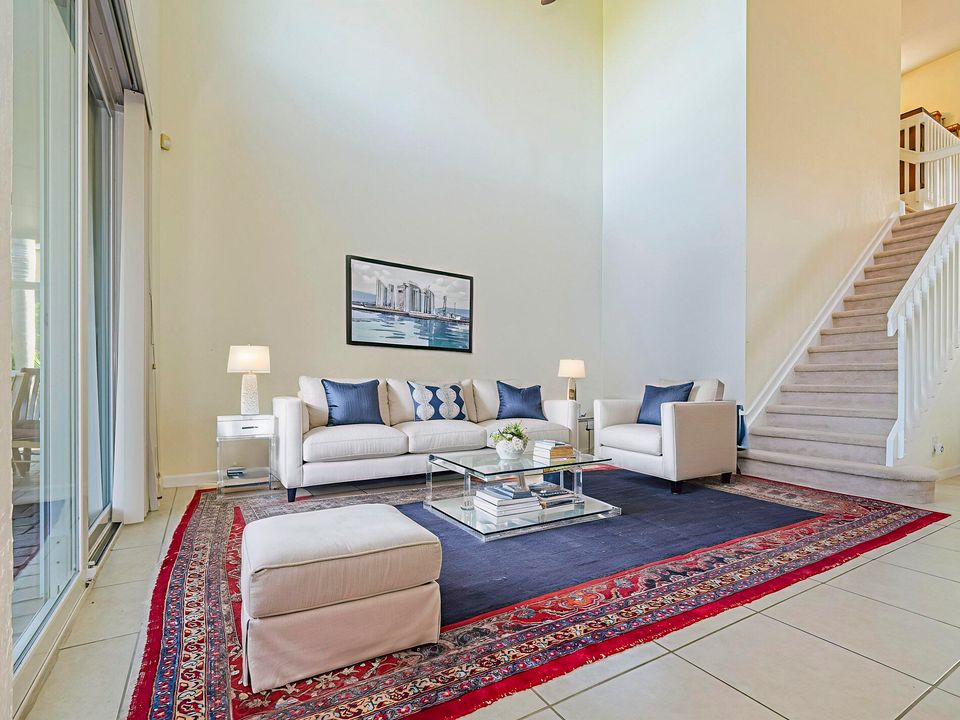 For Sale: $425,000 (4 beds, 2 baths, 2229 Square Feet)