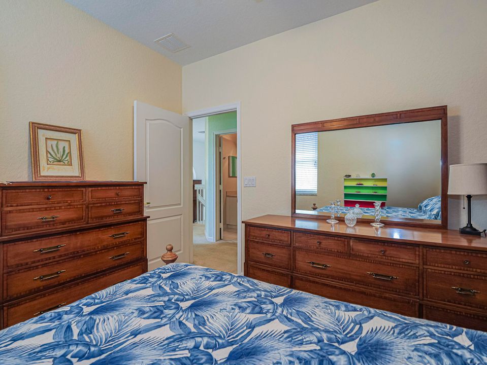 For Sale: $425,000 (4 beds, 2 baths, 2229 Square Feet)