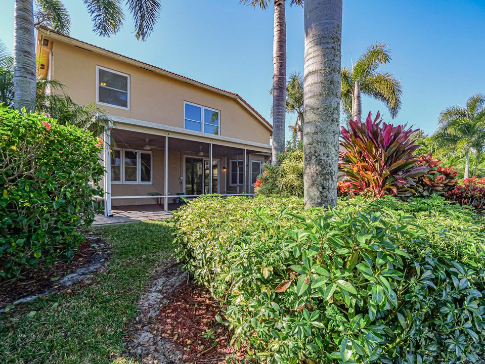 For Sale: $425,000 (4 beds, 2 baths, 2229 Square Feet)