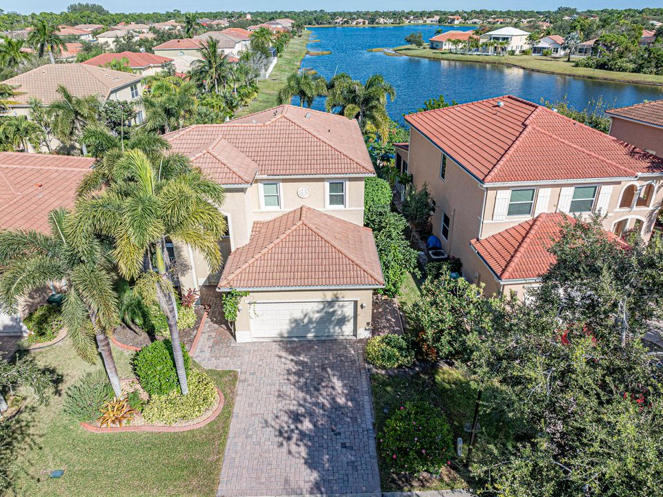 For Sale: $425,000 (4 beds, 2 baths, 2229 Square Feet)