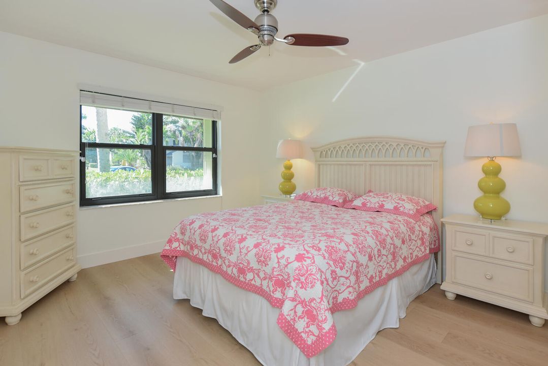 For Rent: $5,900 (3 beds, 2 baths, 1866 Square Feet)