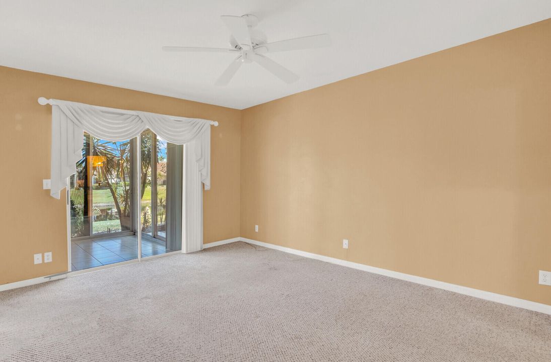 Active With Contract: $529,000 (3 beds, 2 baths, 1798 Square Feet)