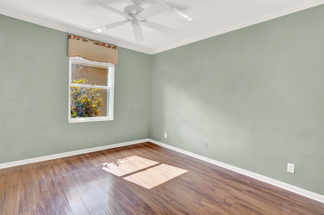 Active With Contract: $529,000 (3 beds, 2 baths, 1798 Square Feet)