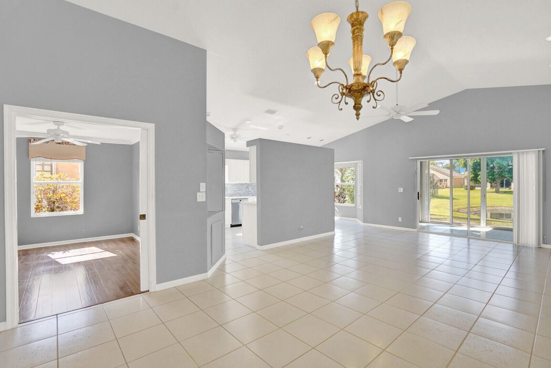 Active With Contract: $529,000 (3 beds, 2 baths, 1798 Square Feet)