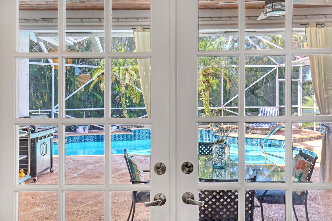 For Sale: $889,999 (4 beds, 2 baths, 2870 Square Feet)