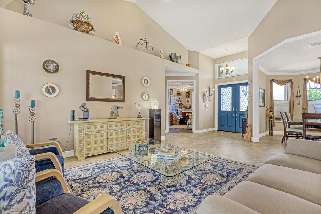 For Sale: $889,999 (4 beds, 2 baths, 2870 Square Feet)