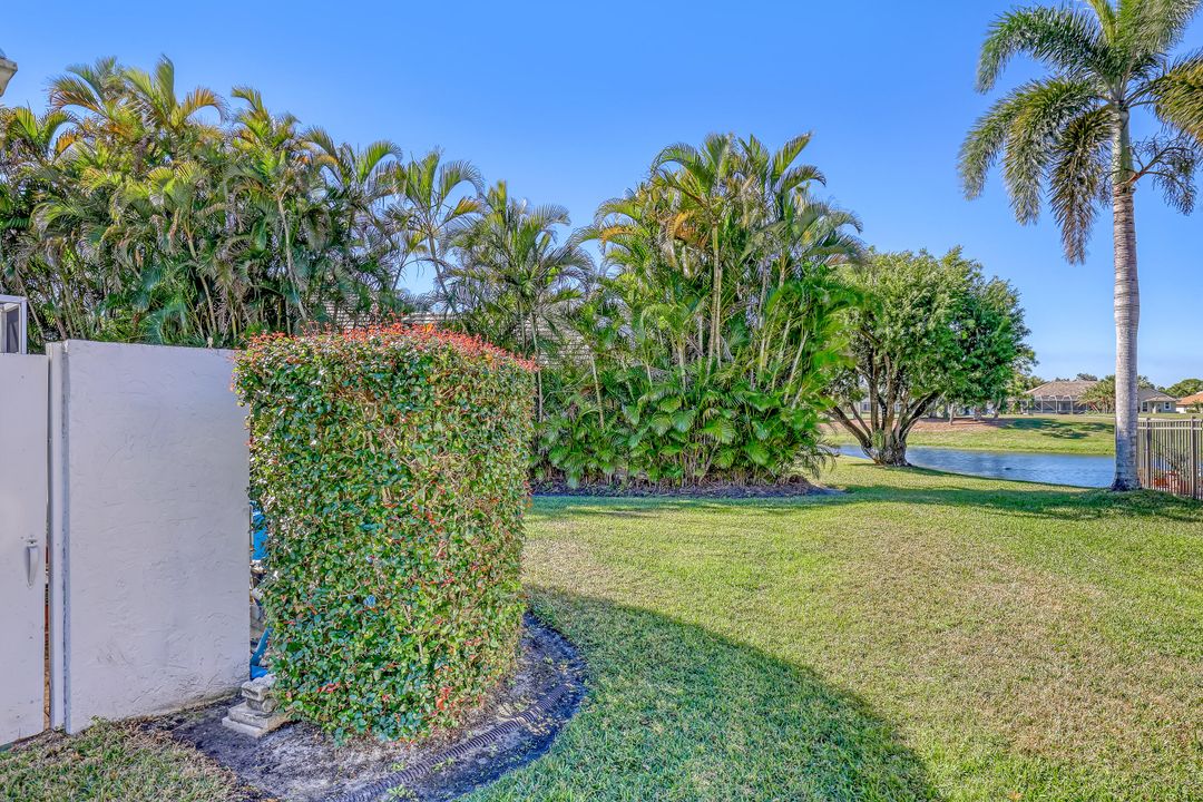 For Sale: $889,999 (4 beds, 2 baths, 2870 Square Feet)