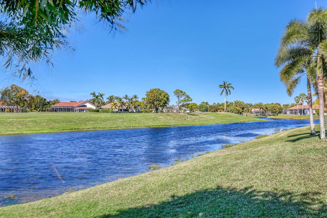 For Sale: $889,999 (4 beds, 2 baths, 2870 Square Feet)