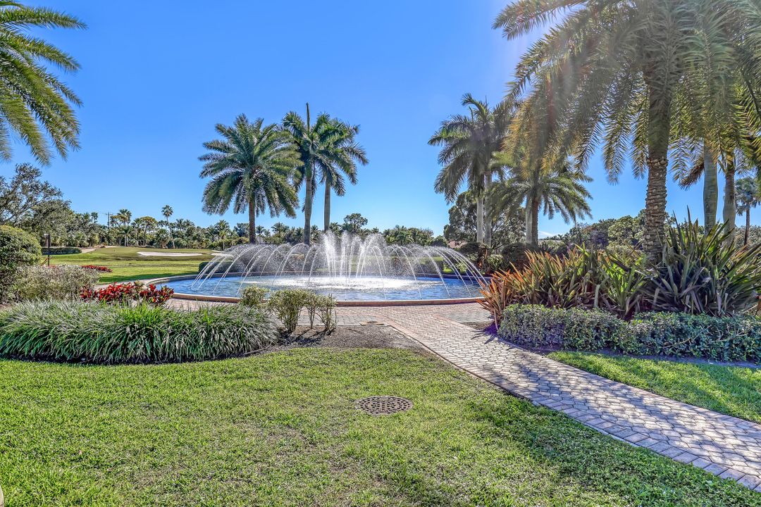 For Sale: $889,999 (4 beds, 2 baths, 2870 Square Feet)