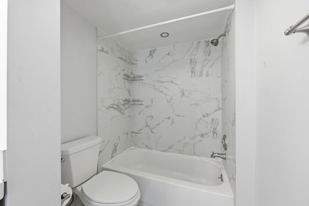 En Venta: $255,000 (2 camas, 1 baños, 1035 Pies cuadrados)